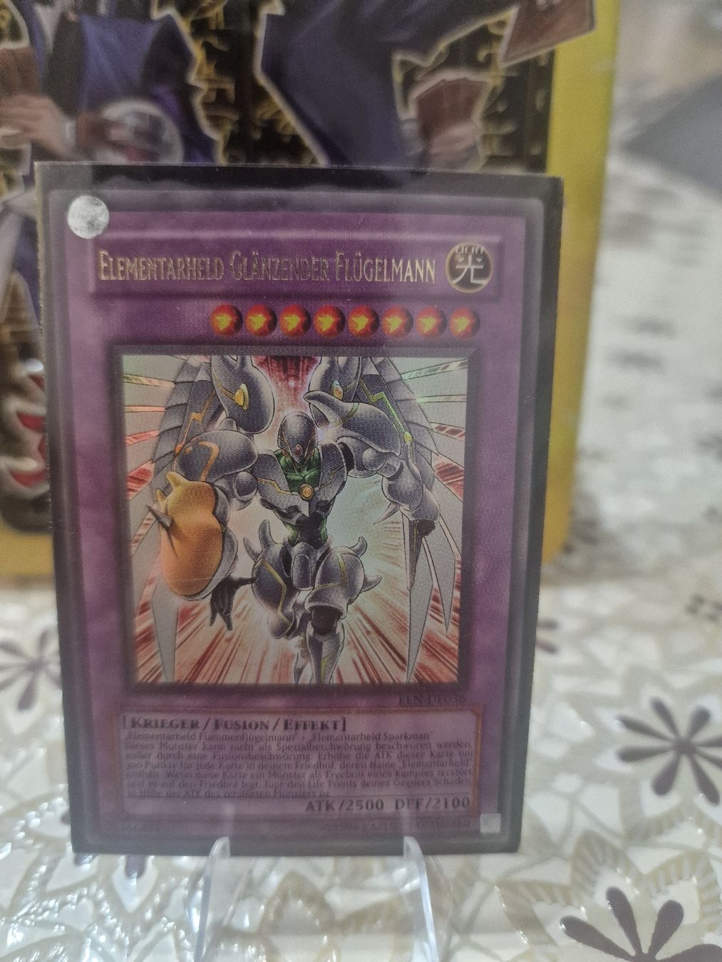 Yugioh Sammelbilder & Trading cards: Yugioh Elementarheld Glänzender Flügelmann – Gebraucht aus Dietikon von GC-Store
