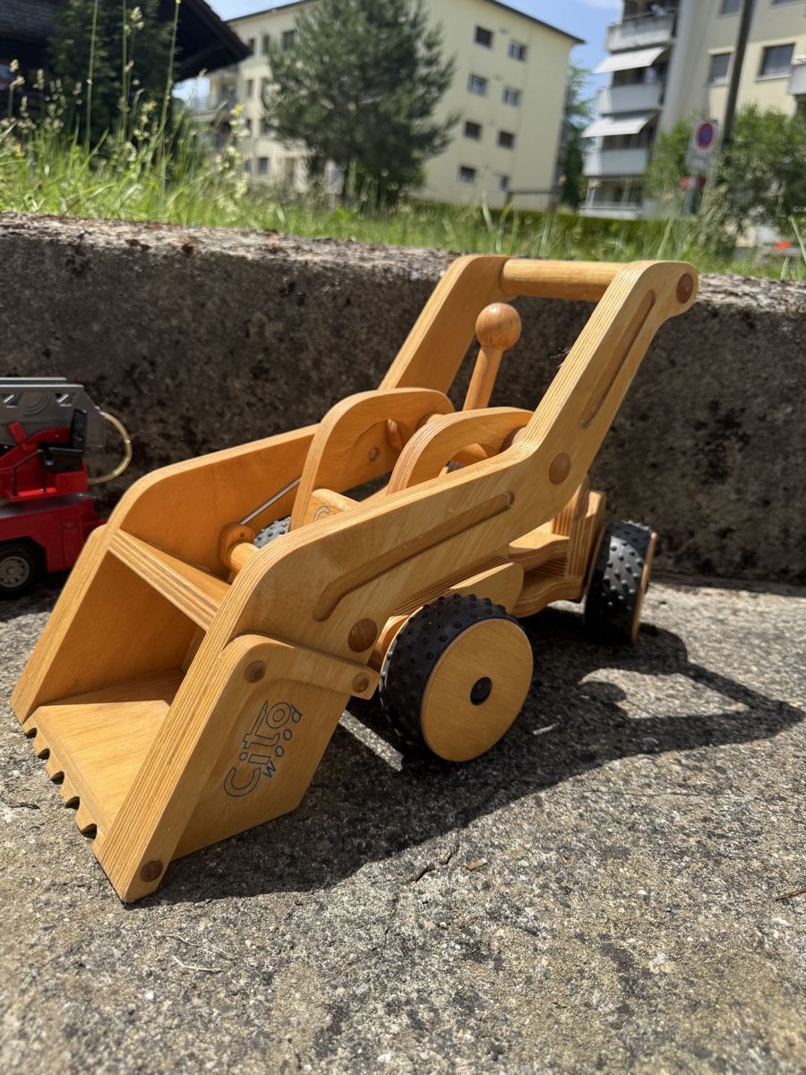 Giocattoli: Spielzeug-Bagger, Traktor, Feuerwehrauto, Nerf – Usato da Kloten venduto da Benz_63S 1