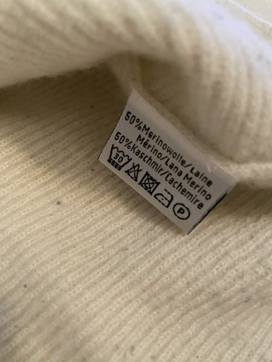 Maglioni & Felpe: Pullover aus 50% Kaschmir aus 50% Wolle – Usato da Opfikon venduto da Luis144 5