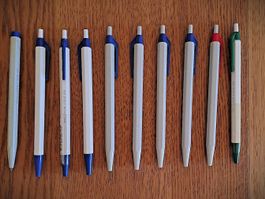 10 Kugelschreiber Caran d'Ache