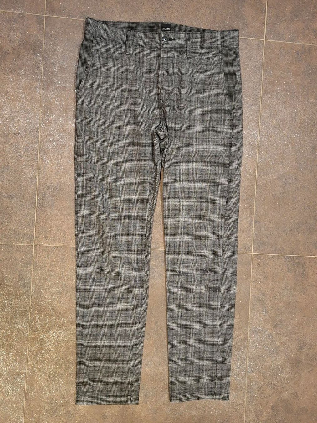 Hugo Boss Hosen: Stoffhose Hugo Boss, 31/32 – Neu (gemäss Beschreibung) aus Lanzenneunforn von outsidetg