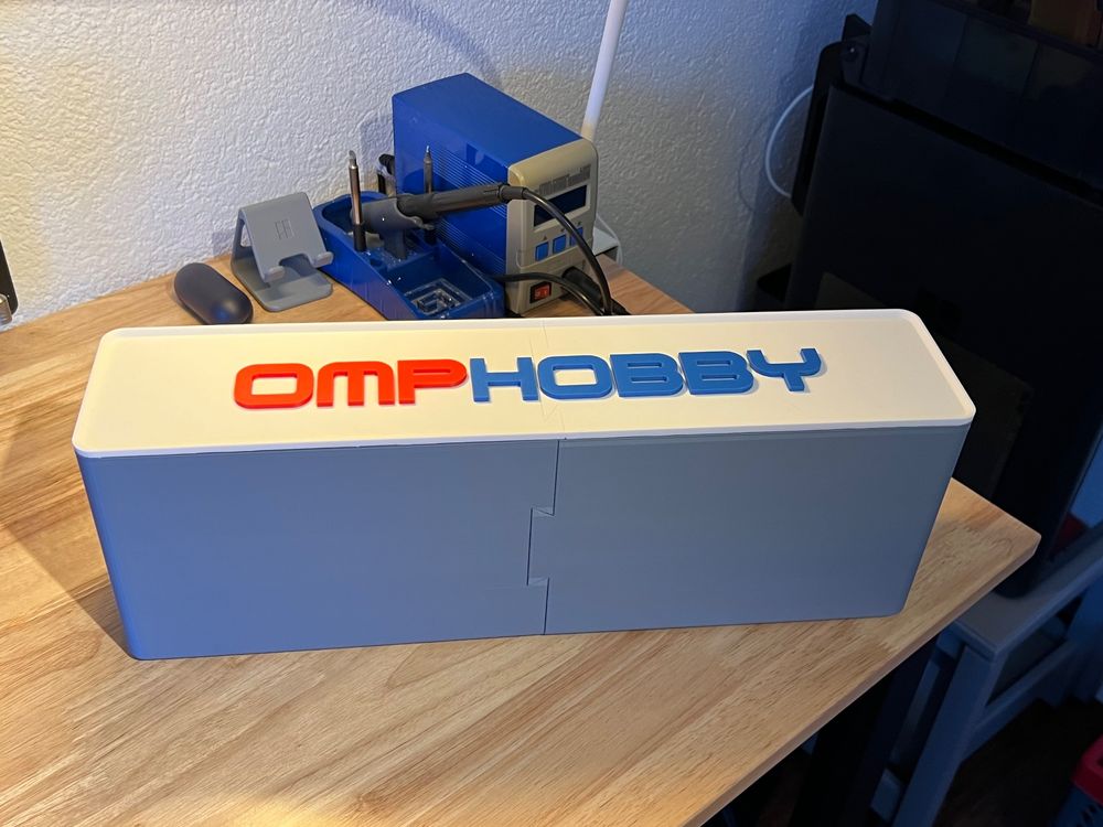 OMP Hobby M2 Heli Box 3D Druck grau/weiss mit Logo (Gebraucht) in ...