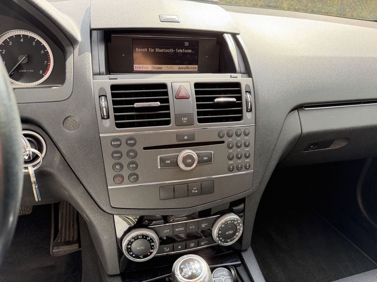 Mercedes-Benz Automobili: Mercedes C200 Kombi – Usato da Flumenthal venduto da .Robert. 4