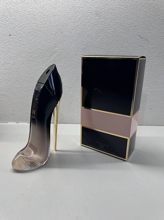 Profumi & Eau de Toilette:  Carolina Herrera Blush Elixir  Sexy & Beliebter Duft  – Usato da Rotkreuz venduto da leo_2ln6 1