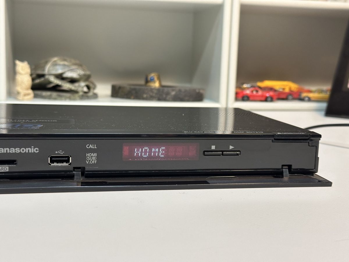 Panasonic Lettore multimediale & Streamer: Panasonic DMP-BDT310 Blu-ray Player 3D Full HD – Usato da Wädenswil venduto da HobbyZimmer 2