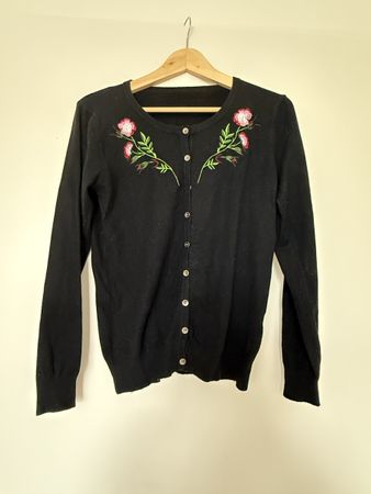 bestickte cardigan  gr M