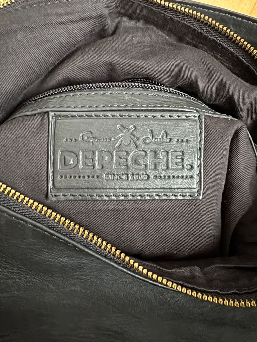 Rucksäcke: Leder Rucksack-Tasche DEPECHE. – Gebraucht aus Aarau von kassandras 2
