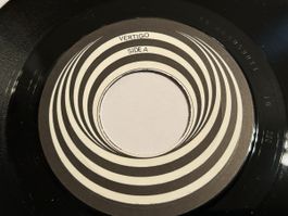 Status Quo. 1972.  Vertigo. Paper Plane