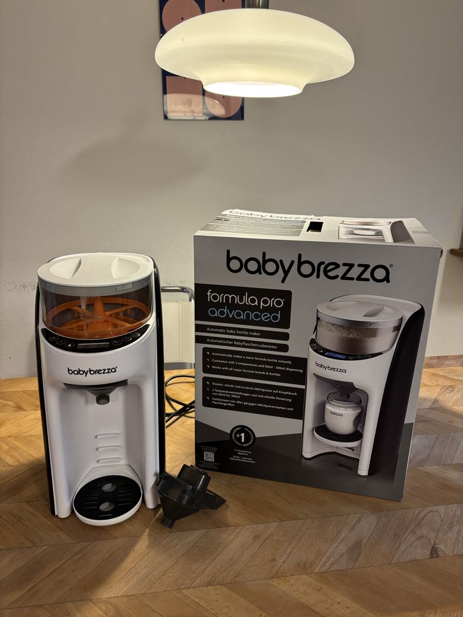 Baby Brezza Pasti del neonato: Baby Brezza Formula Pro Advanced Flaschenzubereiter – Usato da St. Gallen venduto da Florina.B