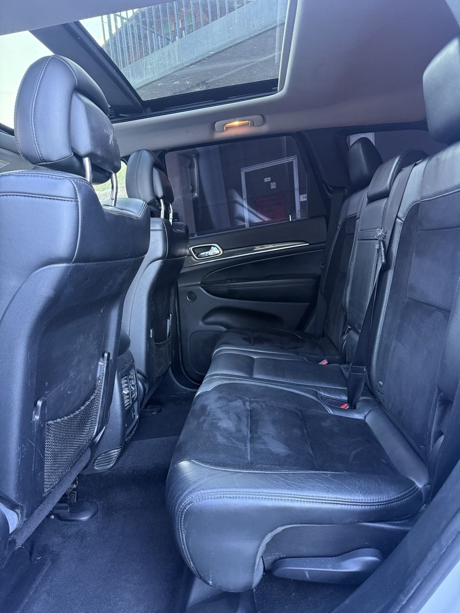 Jeep Automobili: JEEP Grand Cherokee 3.0CRD – Usato da Val-d'Illiez venduto da LuckLuc 5