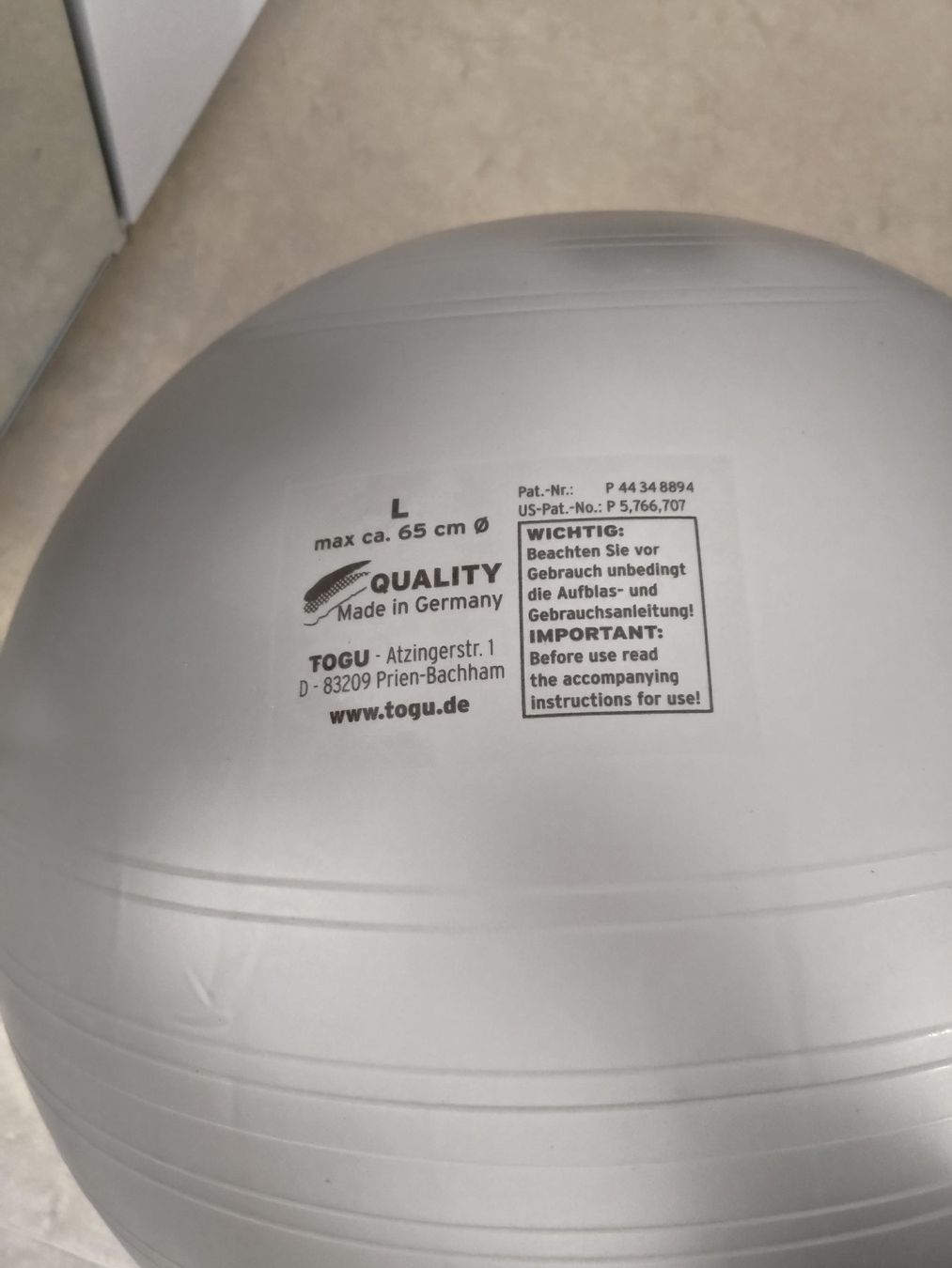 Sgabelli: Togu Sitzball 65cm Durchmesser silbergrau – Usato da Zürich venduto da simonegzrh 3
