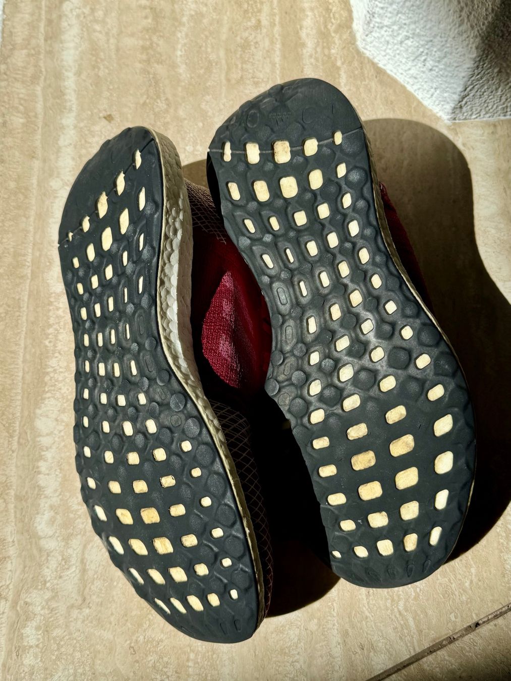 Adidas Scarpe da uomo: Adidas Boost Schuhe, Gr. 41 1/3, Rot – Nuovo (secondo la descrizione) da Niederhasli venduto da Erwied 6