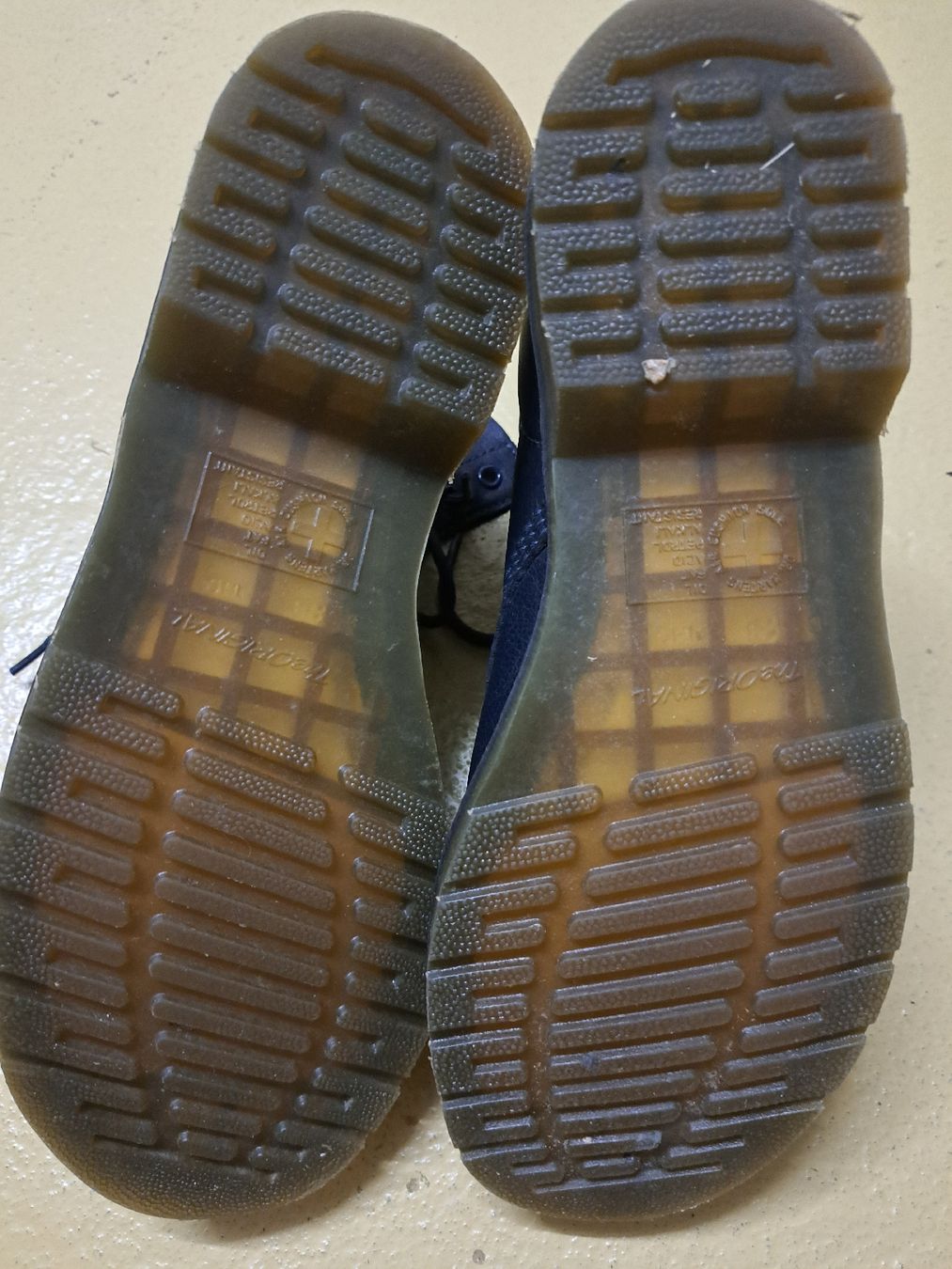 Dr. Martens Scarpe da donna: Dr. Martens 1460 Pascal Stiefel Damen Grösse 42 EU – Nuovo (secondo la descrizione) da Ins venduto da bohmhe 2