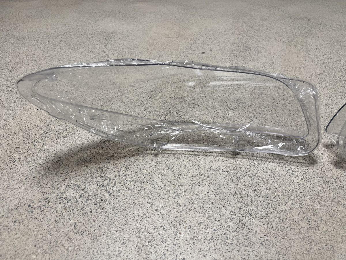 BMW Tutti pezzi di ricambio auto: Scheinwerfer Glas Bmw F10 NEU – Nuovo e nell'imballaggio originale da Meilen venduto da SimoKutlin46 6