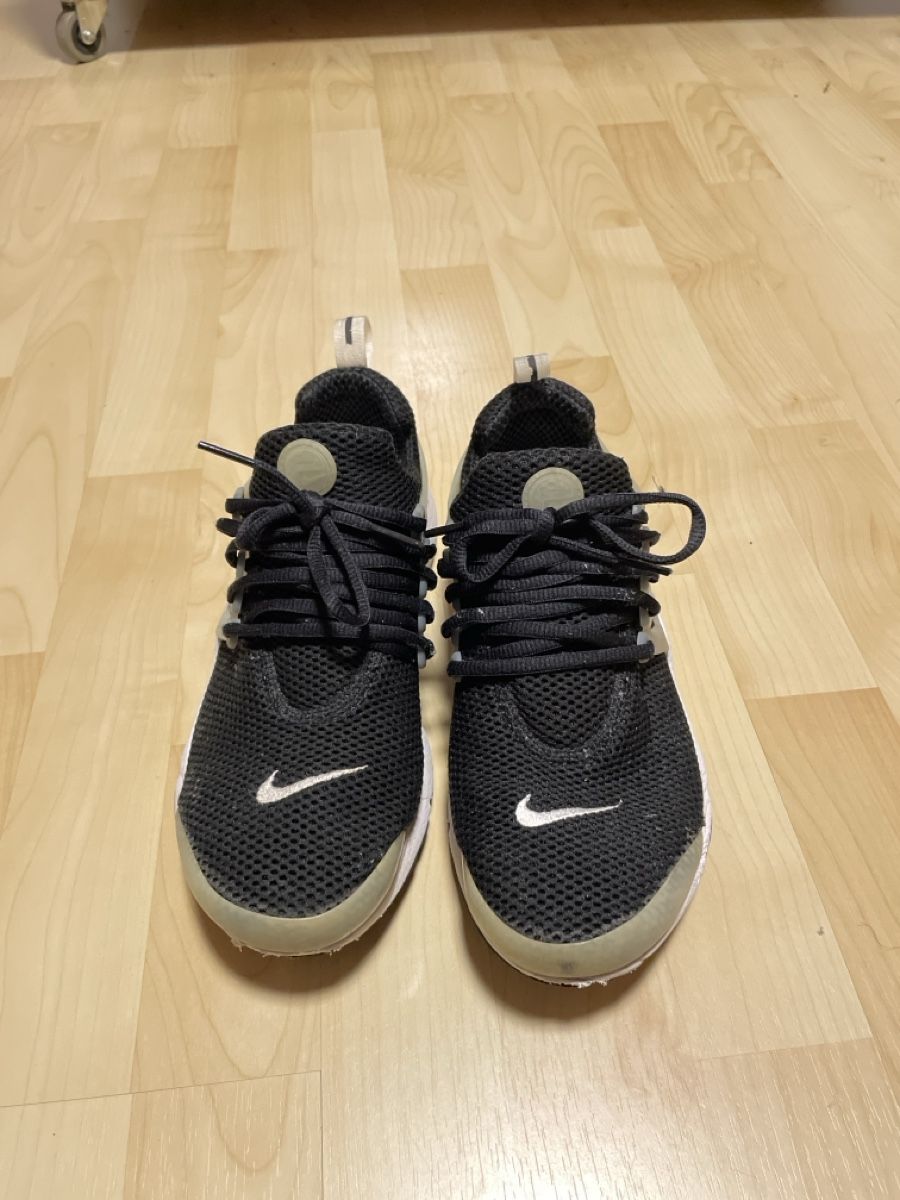 Nike Scarpe da uomo: Nike Presto Gr. 40, schwarz/grau – Usato da Ersigen venduto da SeBik98