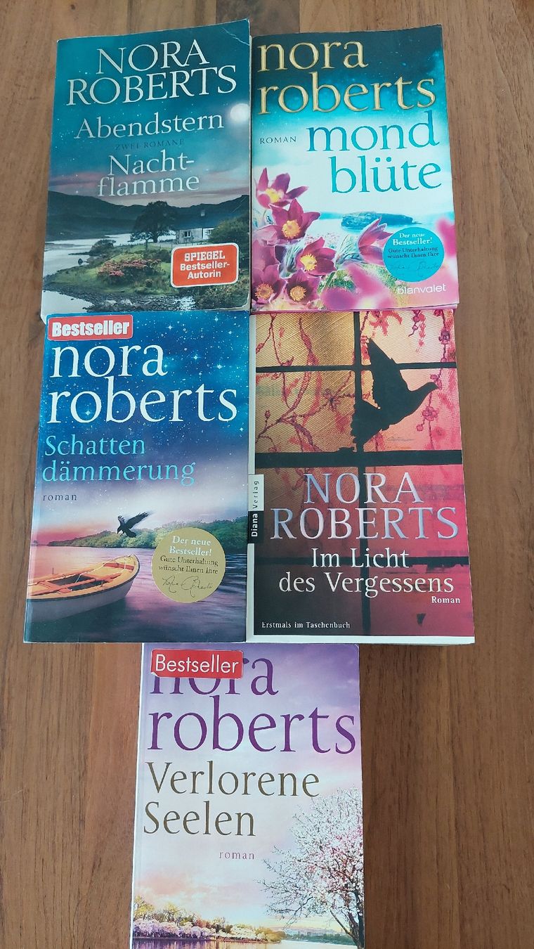 Libri: 5 Romane von Nora Roberts – Usato da Detligen venduto da yvut
