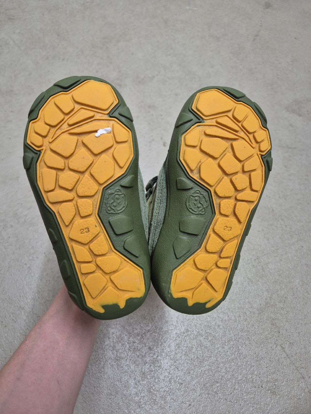 Affenzahn Chaussures garçon: Affenzahn Winterschuhe 23 – D'occasion à Adliswil par monikas47 2