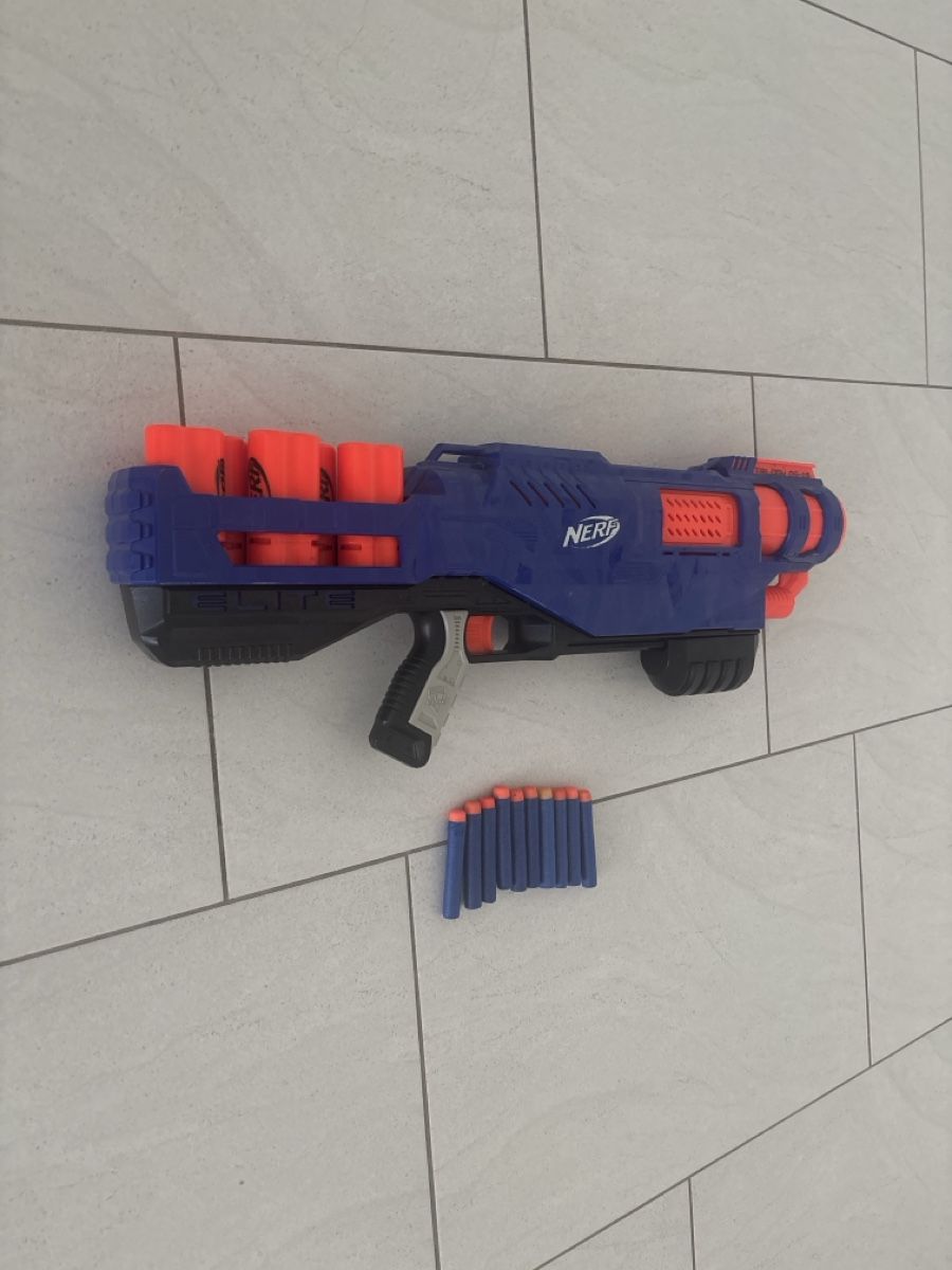 Nerf Jouets: Nerf Trilogy Ds-15 – D'occasion à Fällanden par kmu_np9w 2