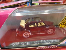 Renault 4 CV  1:43 (mit Box) Solido   > (A1)