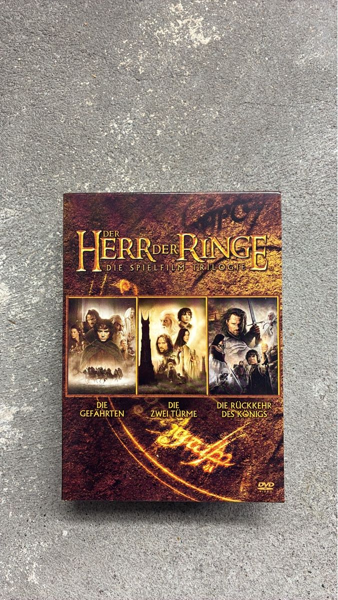 Tutti i DVDs: Herr der Ringe Spielfilm Trilogie DVD Box Set – Usato da Rebstein venduto da Grafracing
