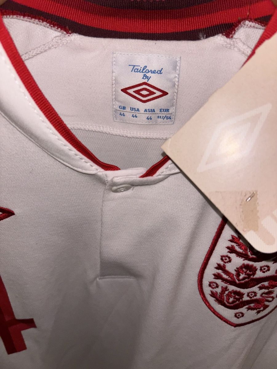 Umbro Canottiere & Pantaloni: England Trikot 2012/13 Gerrard #4 – Nuovo (secondo la descrizione) da Brütten venduto da Swerman1984 3