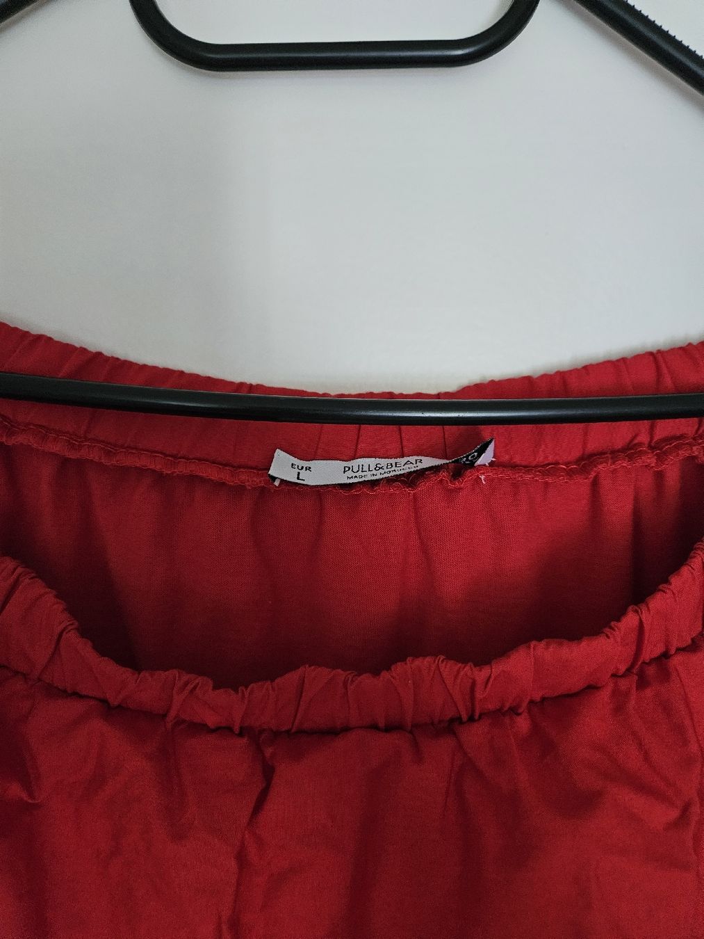 Pull&Bear Robes: Robe rouge taille L  – D'occasion à Vétroz par sas_yln5 1