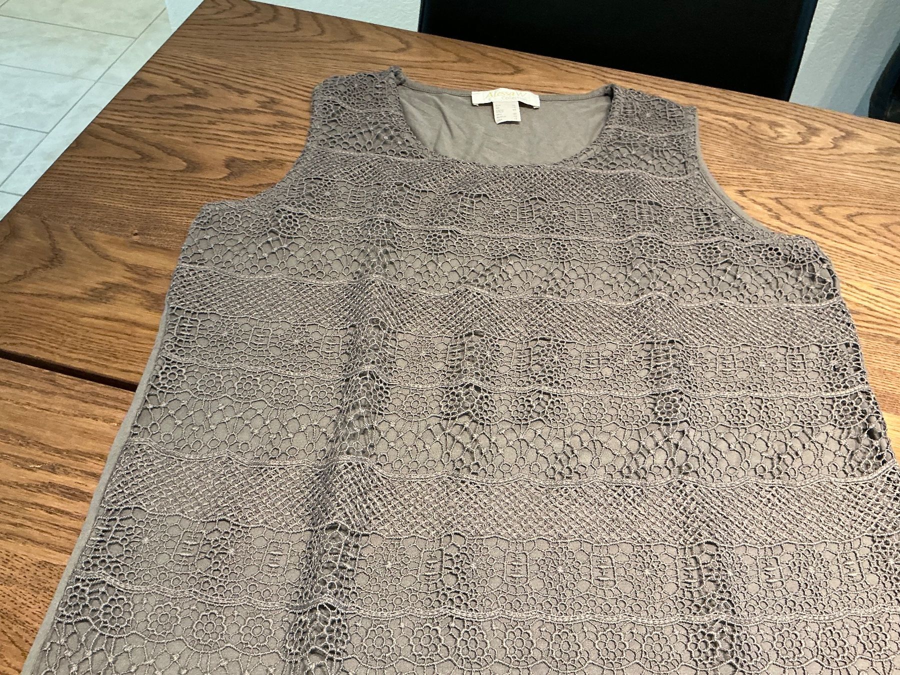 Top: Elegantes Spitzen, Sommer Top Gr.44 – Usato da Würenlos venduto da sweety5436