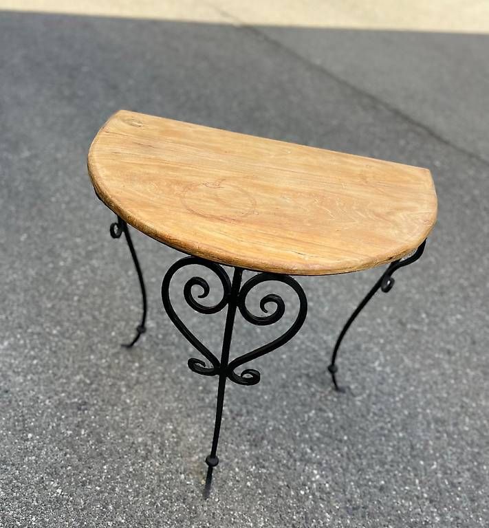 Tavoli: Charmante console demi ronde – Usato da Vevey venduto da Phiphi01