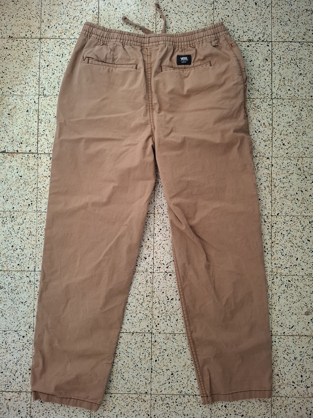 Vans Pantalons: Vans Pantalon Range Elastic Marron Taille S – D'occasion à Le Locle par sAm_2112 1