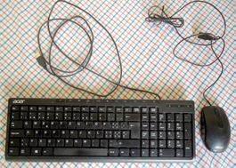 Acer Tastatur und Maus, guter Zustand.