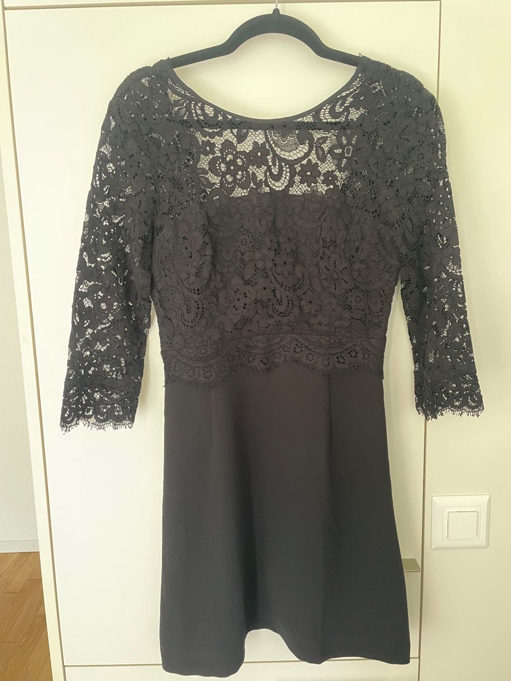 Claudie Pierlot Vestiti: Robe noir – Nuovo (secondo la descrizione) da Sierre venduto da e_vrn 2