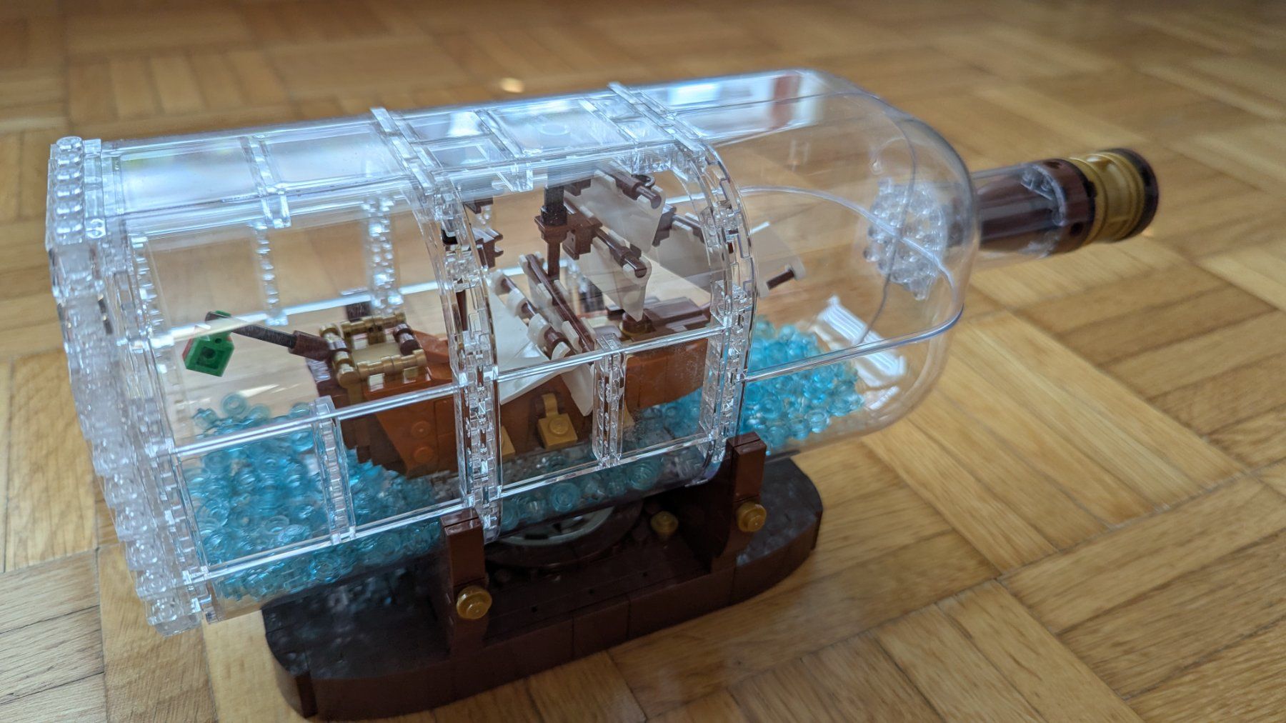 Lego Kit di costruzioni: 21313 ship in a bottle - LEGO Ideas - gebraucht – Usato da Münchenstein venduto da PeterPan.ch 1