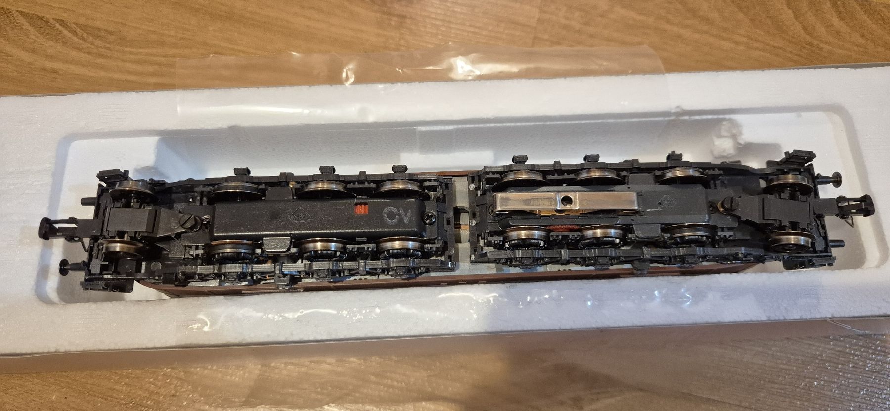 Roco Modelleisenbahnen: Roco 43952 BLS Ae 6/8 Digital AC – Gebraucht aus Illhart von Markus203 5