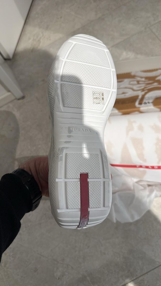 Prada Scarpe da uomo: Prada Herren Sneaker, Grösse 43, NEU – Nuovo e nell'imballaggio originale da Volketswil venduto da Flower_18 1
