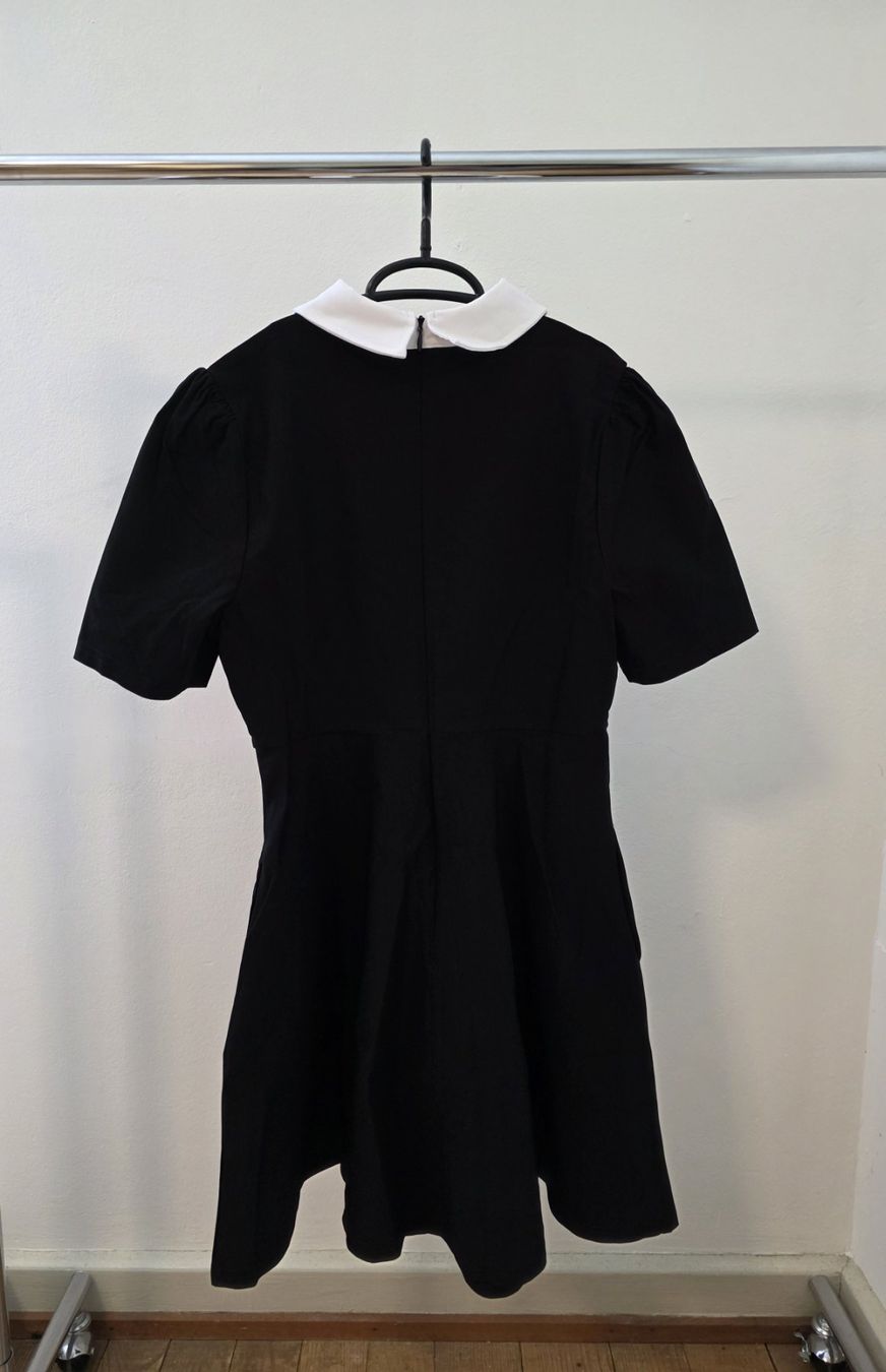 Killstar Robes: Kleid Wednesday Killstar – Neuf (Voir description) à Rothenfluh par sel_j856 2
