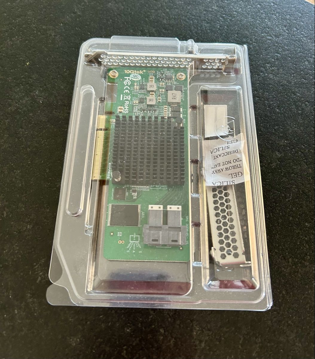 Laufwerke & Adapter: Broadcom 12G Internal PCI-E SAS/SATA HBA Controller – Gebraucht aus Niederhelfenschwil von Anna-1212 3