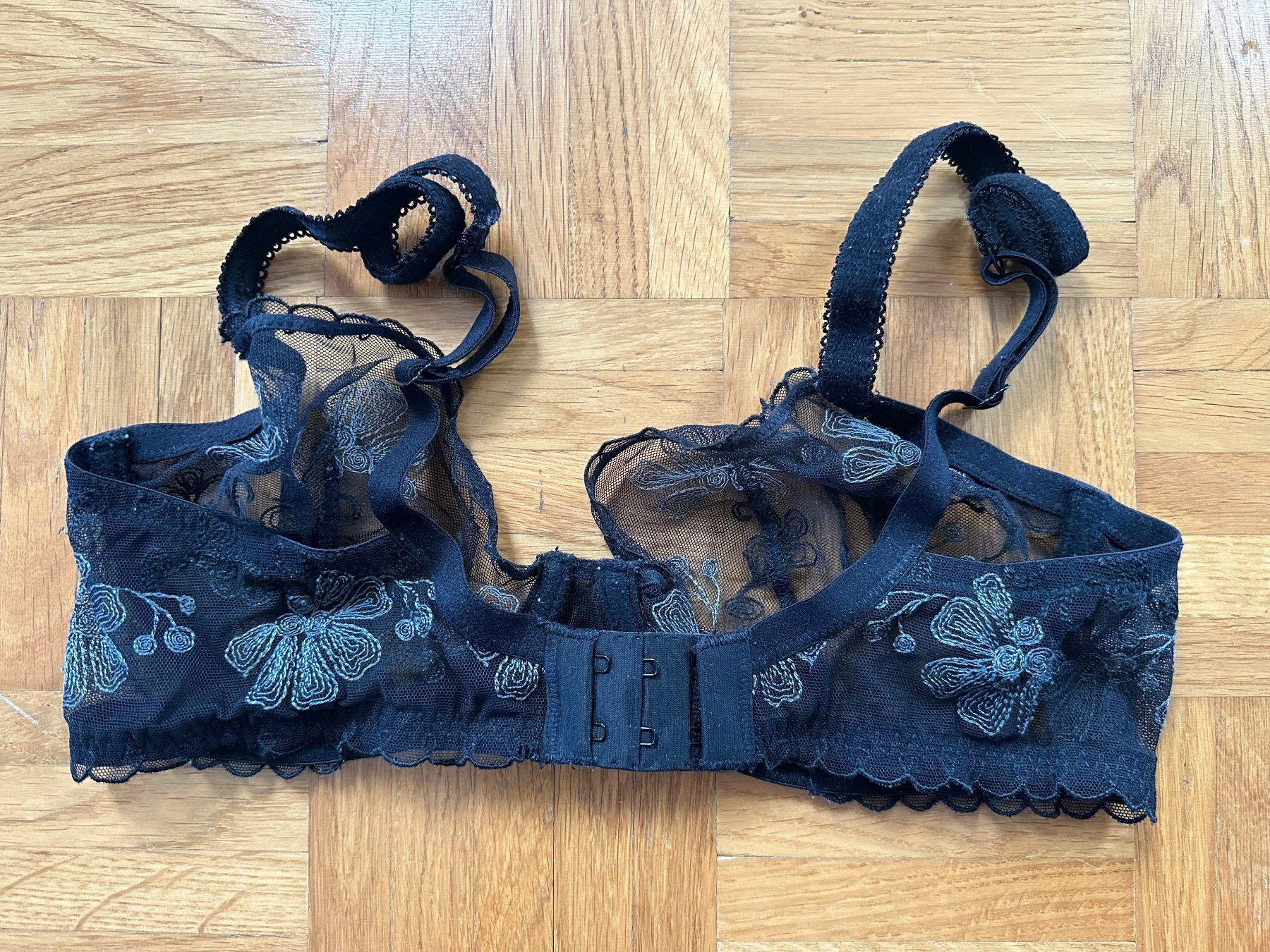 H&M Autres dessous: Schwarzer Spitzen-BH, Grösse 75C – D'occasion à Winterthur par nelead 1