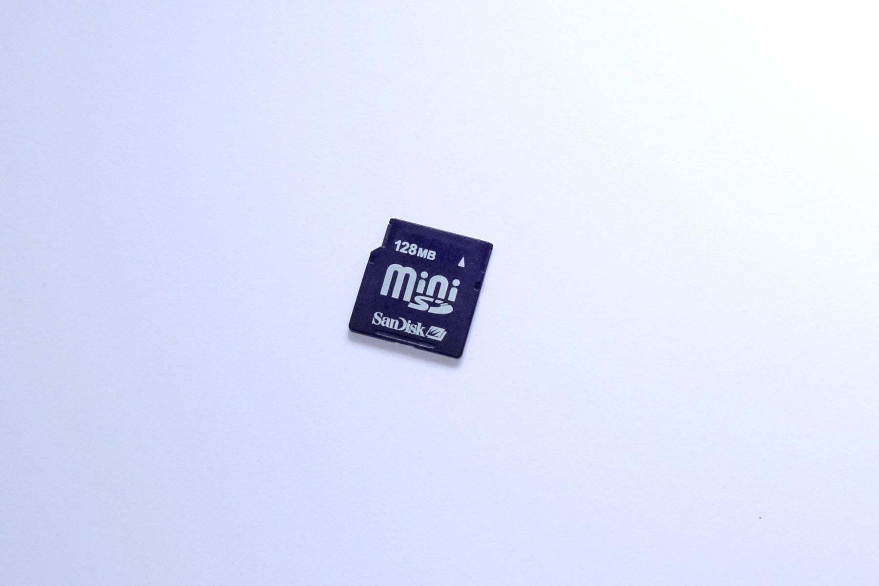 Sandisk Cartes mémoire: 128 MB mini SD Karte mit SanDisk mini SD Adapter – D'occasion à Dietikon par ruvostar