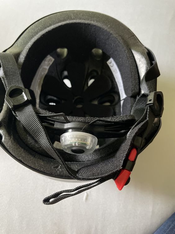 Helme: Kinder Velohelm mit LED Beleuchtung – Neu (gemäss Beschreibung) aus Männedorf von Dorrii85 2