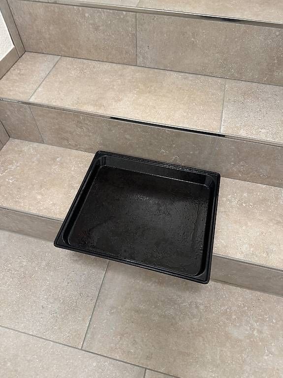 Teglie da forno: Zug Backblech (Baking Tray) – Usato da Schübelbach venduto da Rahnmont 2