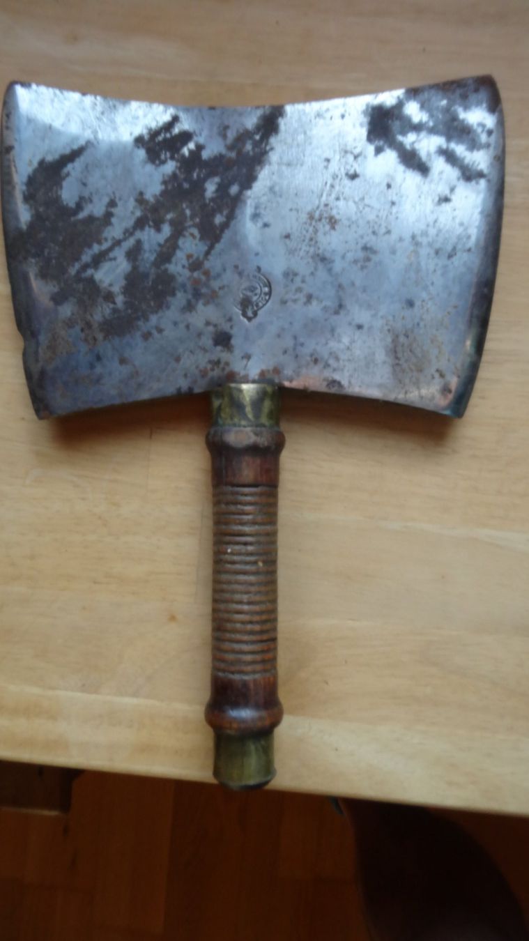 Küchenmesser: Hache de boucher ancienne, acier goldenberg – Gebraucht aus Rebeuvelier von falcon58