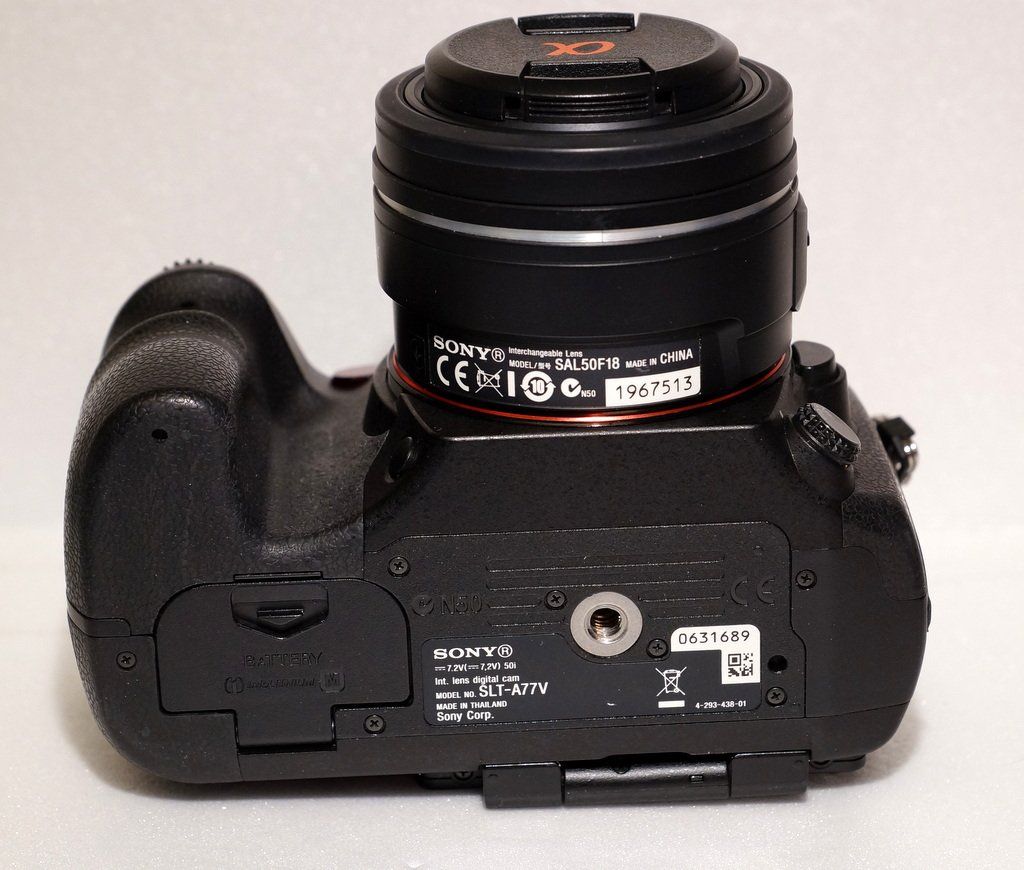 Sony Fotocamera: Sony A77  24MP mit 3 Sony Objektive – Usato da Dottikon venduto da Floppidogg77 5