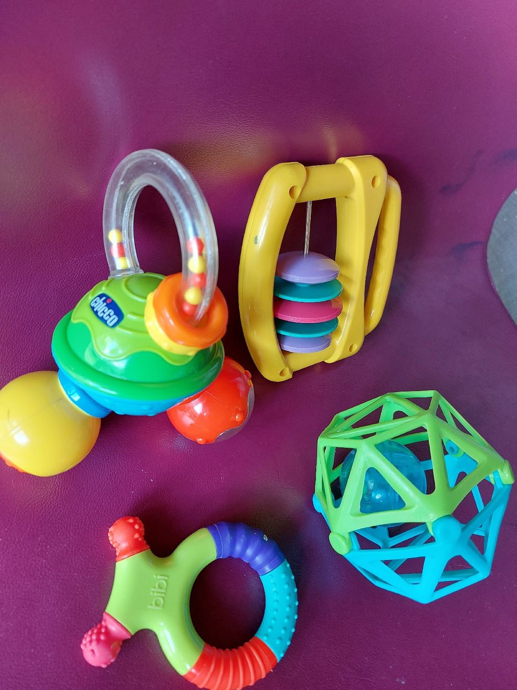 Jouets: Babyspielzeug Set, 4-teilig, Rassel, Greifling – D'occasion à Büttikon AG par lca_v7pb 2