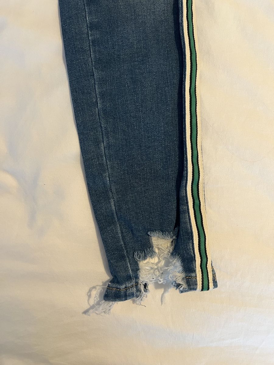 Zara Jeans: Jeans – D'occasion à Zürich par tyr_5j6q 2