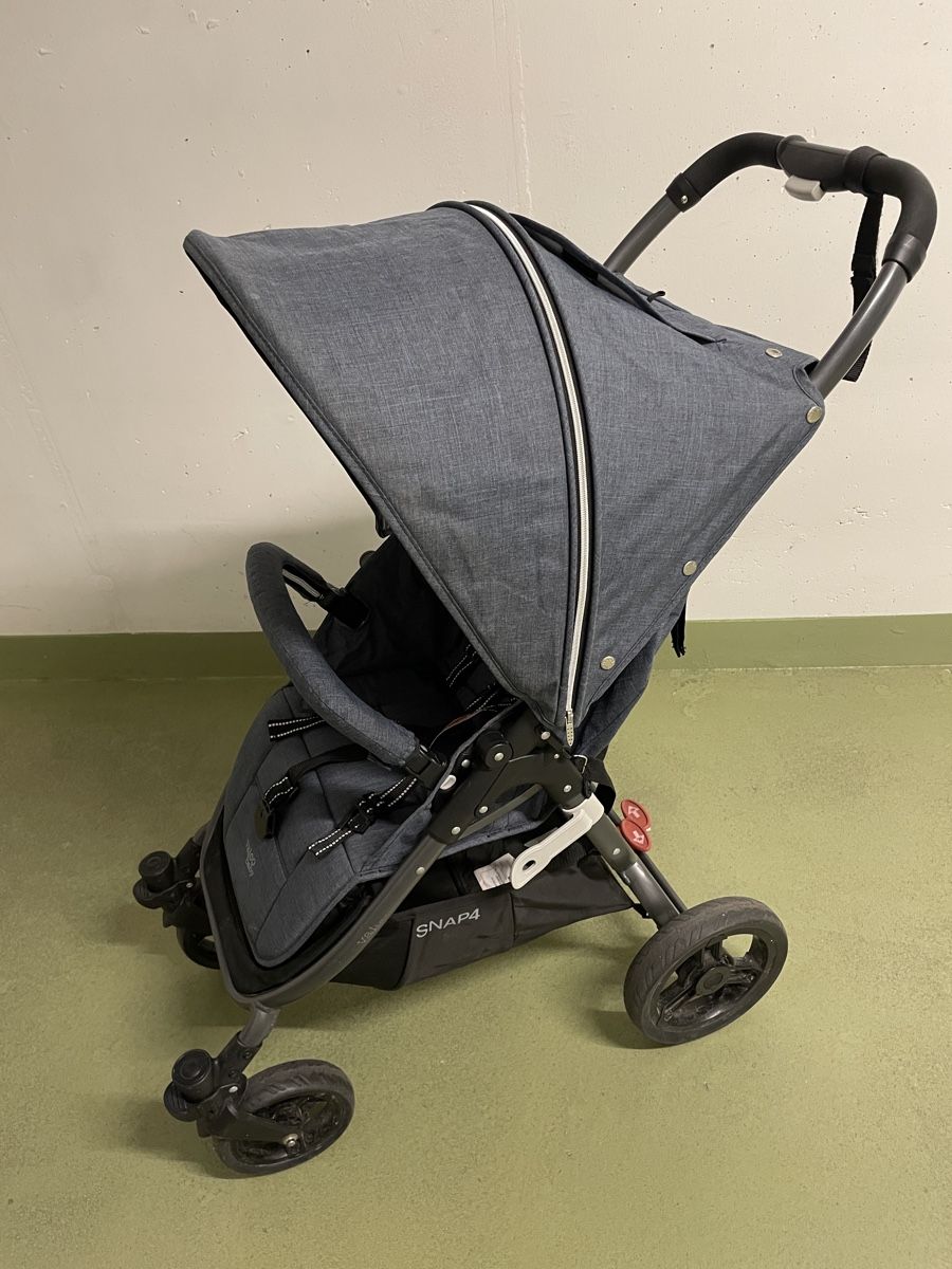 Carrozzine: Gebrauchter Valco Baby Snap 4 Kinderwagen – Usato da Winterthur venduto da NaNa24
