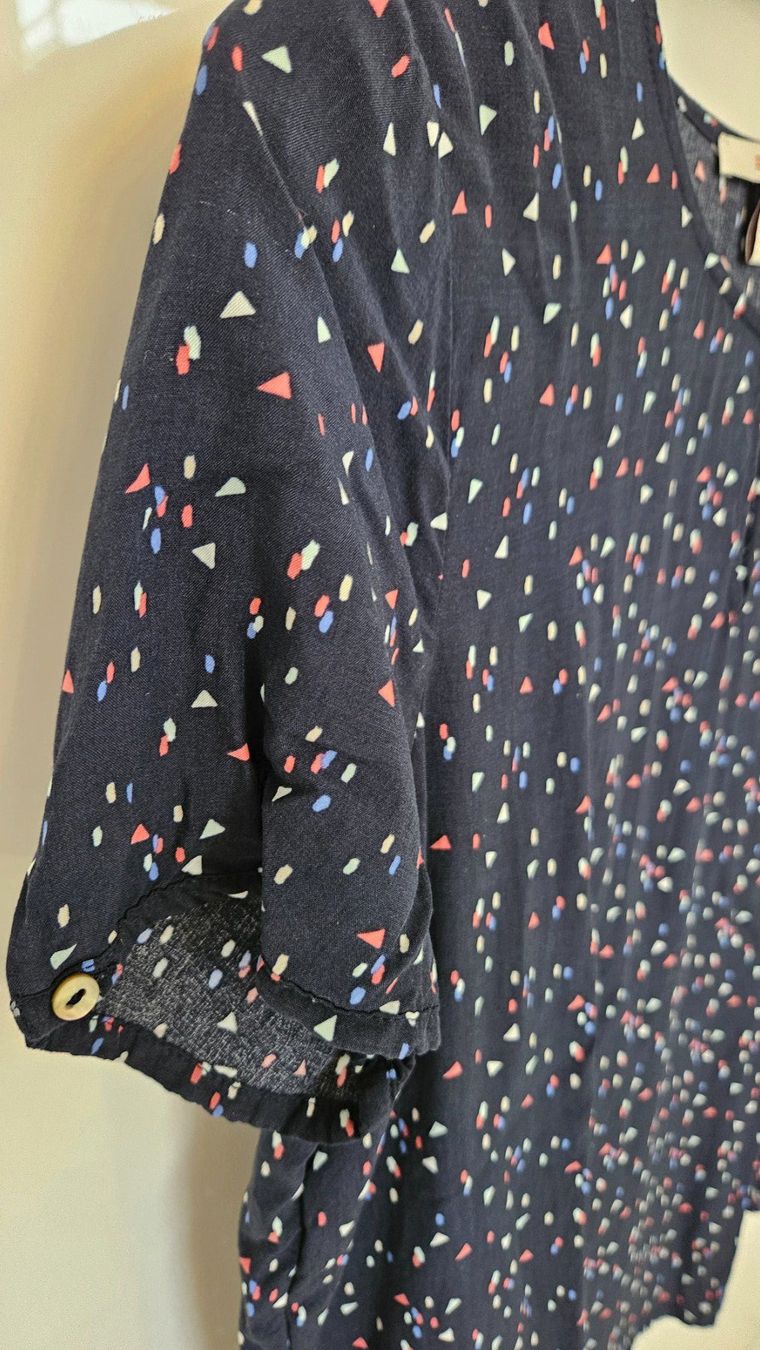 Esprit Camicette: Hübsche Bluse mit Muster Gr. 38, Top Zustand Esprit Blau – Usato da Gossau ZH venduto da fashiontwo 3