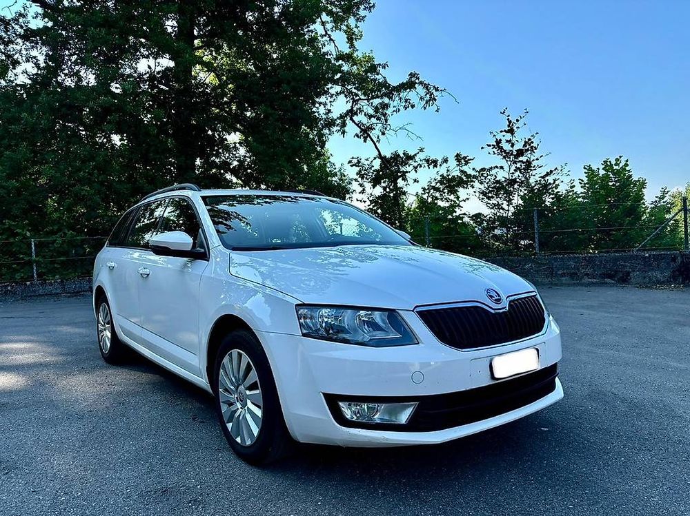Automobili: Skoda Octavia Combi 1.6 Tdi Ambition – Usato da Spiegel b. Bern venduto da sto_txz9