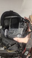 Canon EOS 1200D DSLR camera mit 18-55mm lens und bag