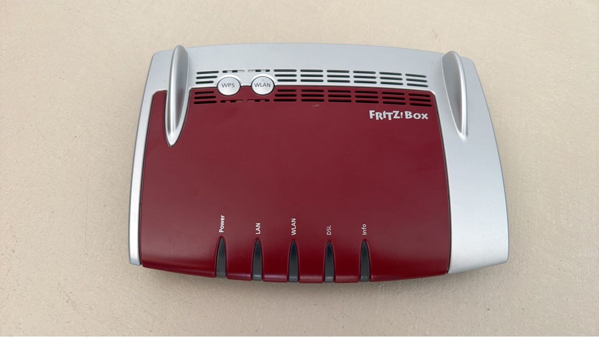 Fritz Modem & Router: FRITZ!Box 3490 – Usato da Bassersdorf venduto da dangadang