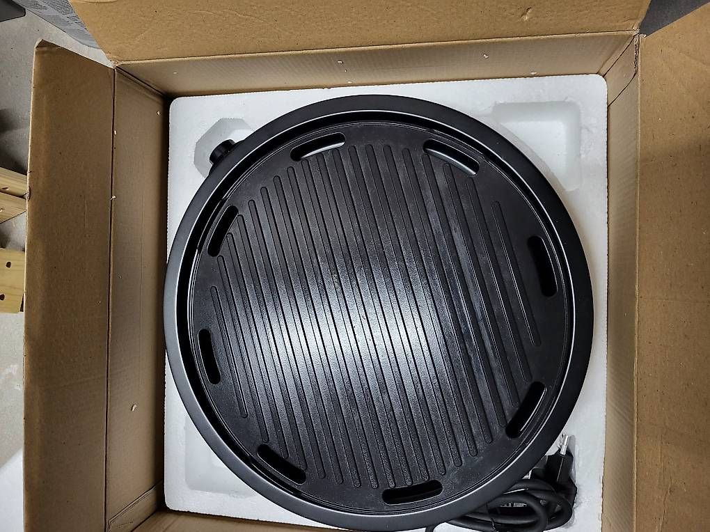 Grills: Glaskeramikkochplatte + Tischgrill – Gebraucht aus St. Antoni von Menzce 2